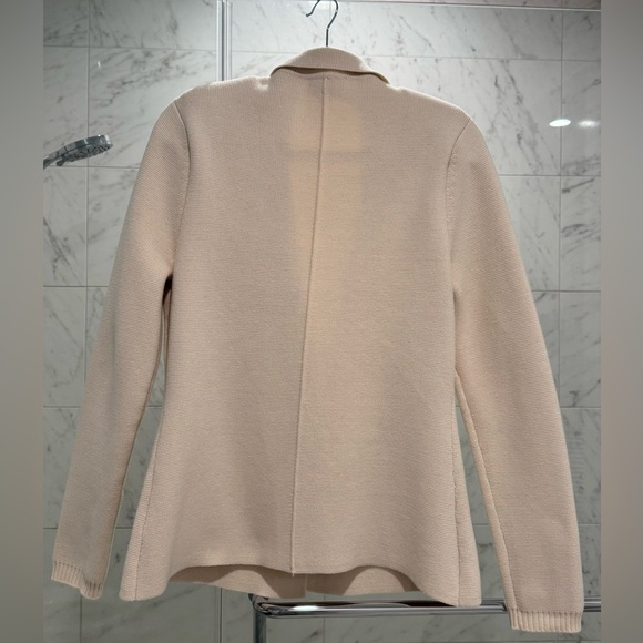 🤍L’agence Lacey knit blazer in porcelain! (Cream / off white), like new! Size M - Picture 7 of 8